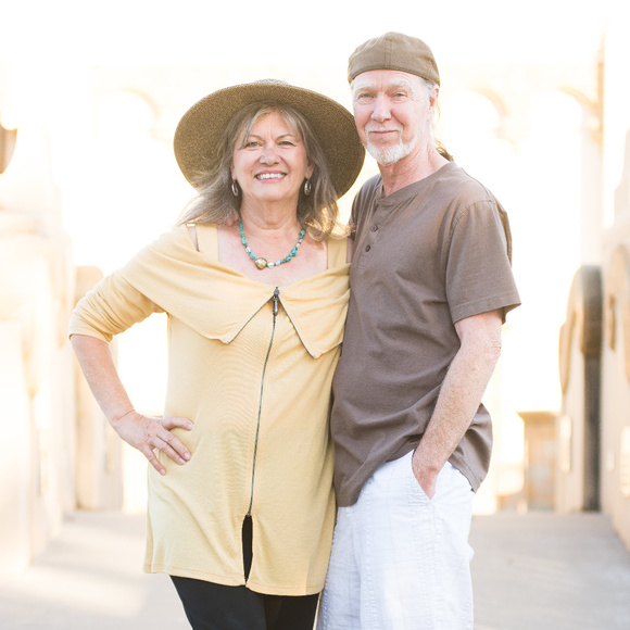 Meet your Poshers, Donna & Steve - Picture 6 of 9